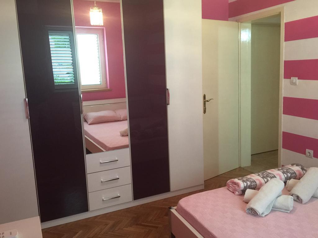Apartments Pejanovic โกตอร์ ภายนอก รูปภาพ